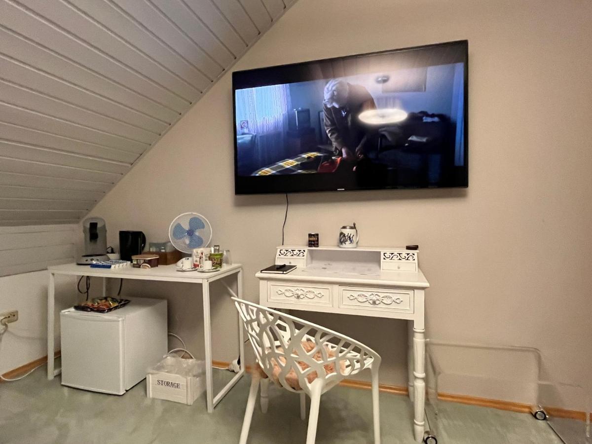 Zimmer Zum Wohlfuehlen Eching  ภายนอก รูปภาพ